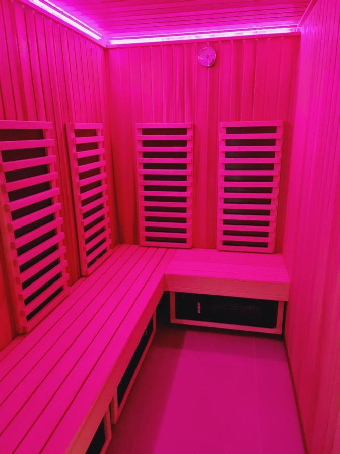Apartament D19 Z Basenem, Sauna, Jacuzzi Green Park Resort - 5D Apartments 斯克拉斯卡波伦巴 外观 照片